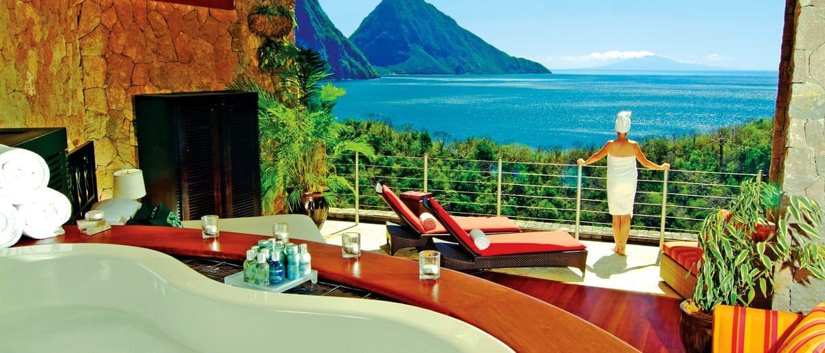 jade-mountain-galaxy-suite-2