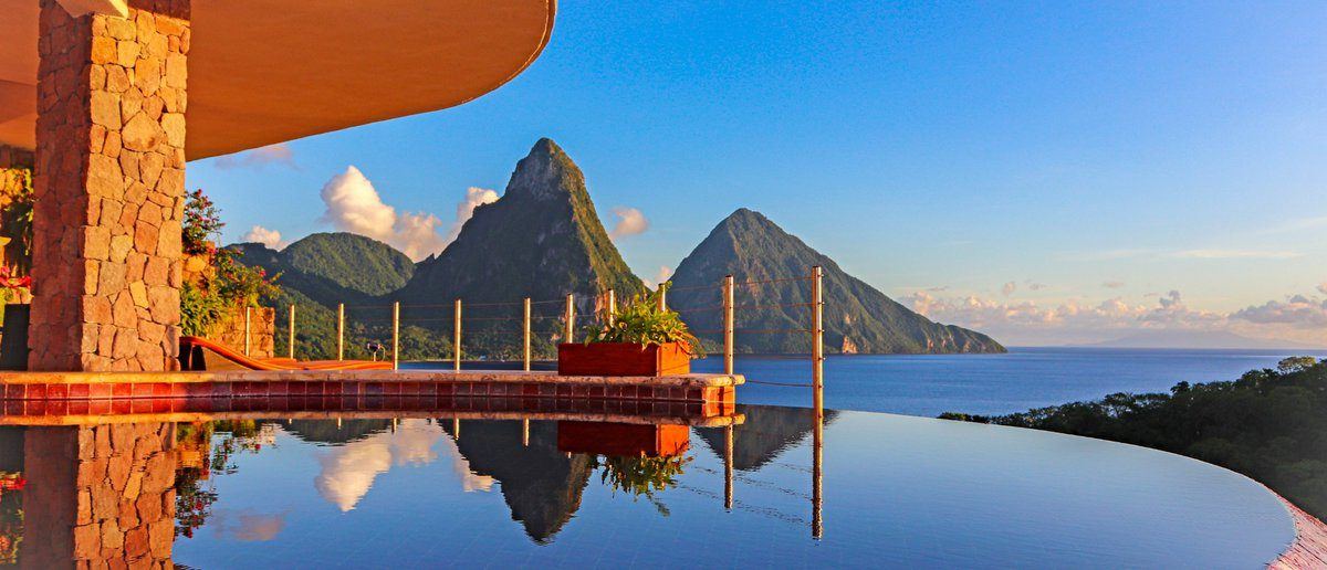 jade-mountain-galaxy-suite-4
