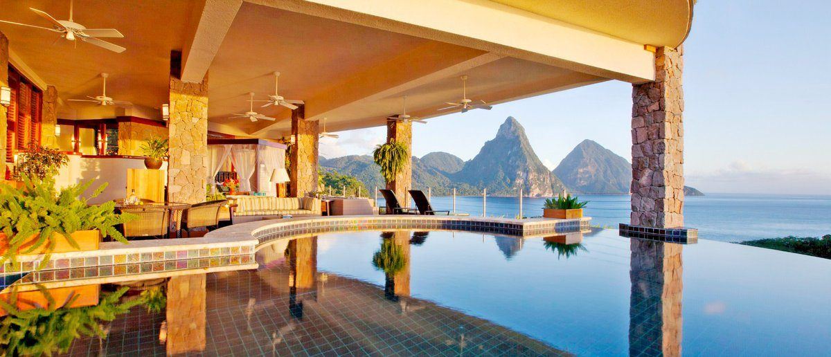 jade-mountain-galaxy-suite-main
