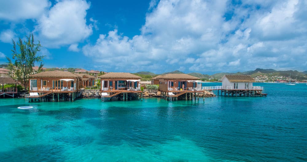 sandals-grande-st-lucian-over-water-bungalow