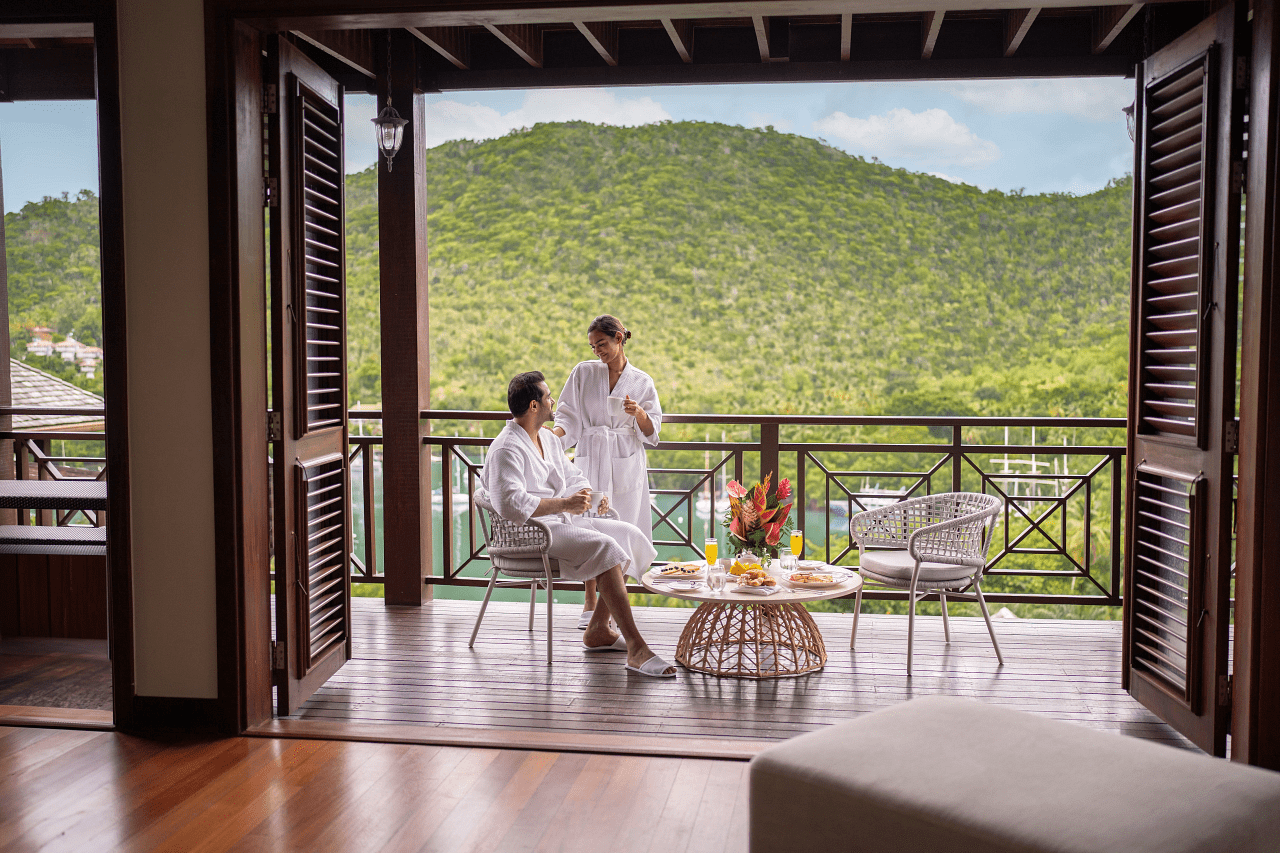Zoetry-Marigot-Bay-Penthouse-Balcony-Breakfast-min